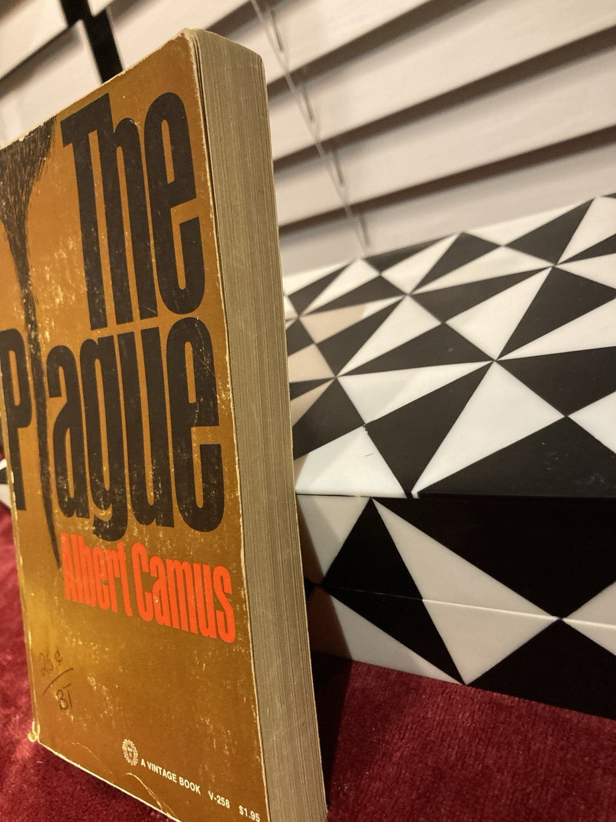 Albert Camus The Plague Vintage Books Paperback First Edition 1972 Fiction