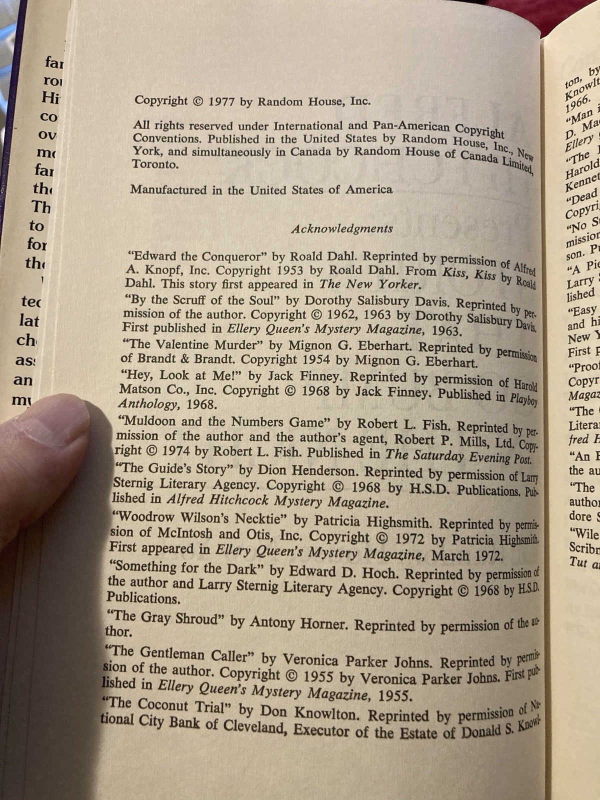 Alfred Hitchcock Stories That Go Bump in the Night Book Club Edition 1977 HC